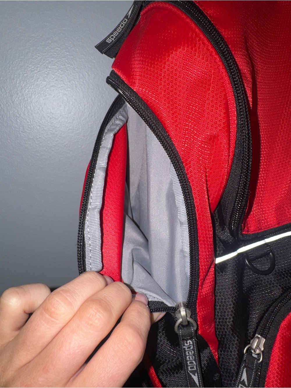 Speedo Red and Black Sport Backpack with Logo - Picture 7 of 9
